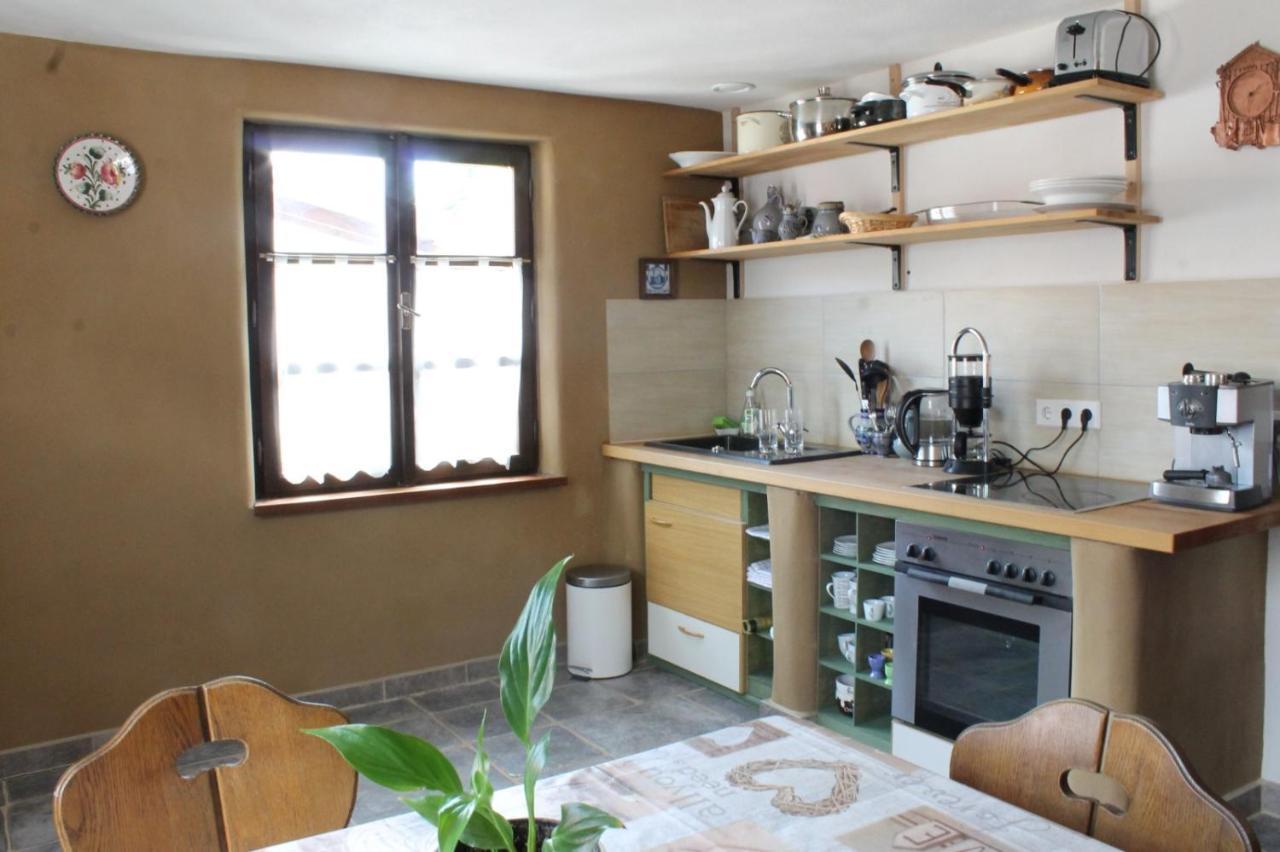 Feriengut Zum Trinkstorch Apartment Leinsweiler Exterior photo