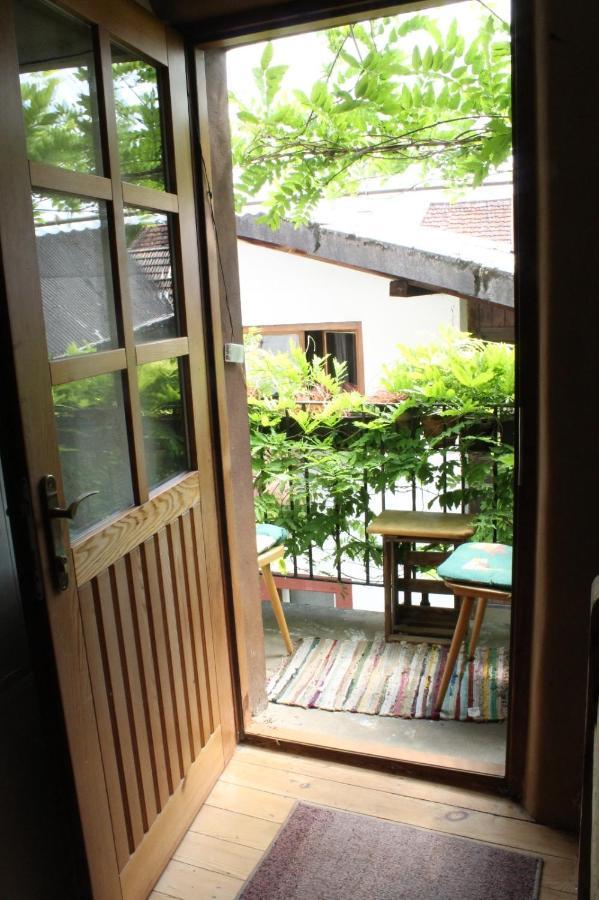 Feriengut Zum Trinkstorch Apartment Leinsweiler Exterior photo